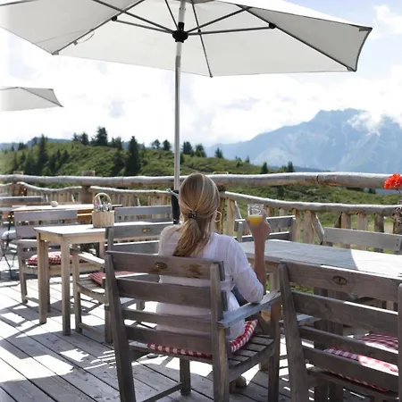 Hamilton & Hotel Belalp