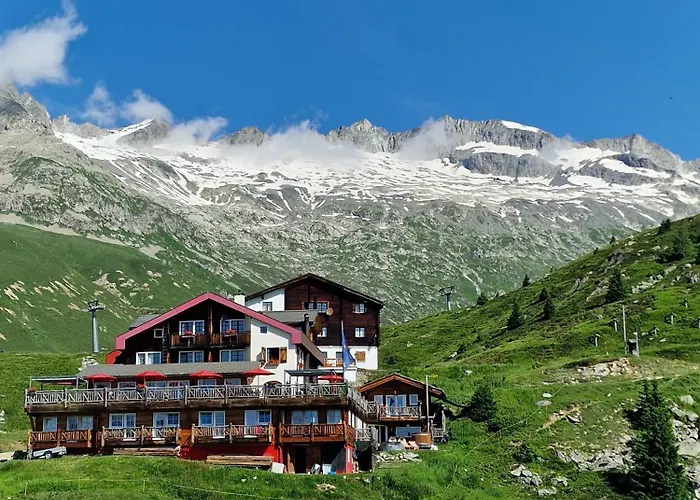 Hamilton & 3* Belalp