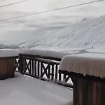 Hamilton & Belalp