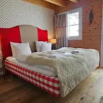 Otel Hamilton & 3*