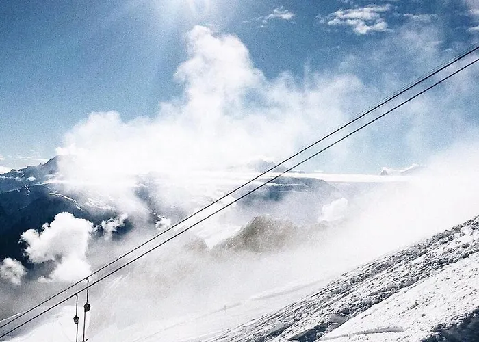 Hamilton & Hotel Belalp