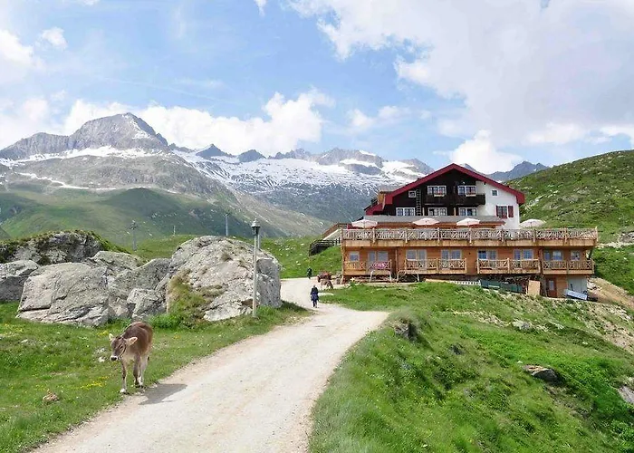 Hamilton & Hotel Belalp